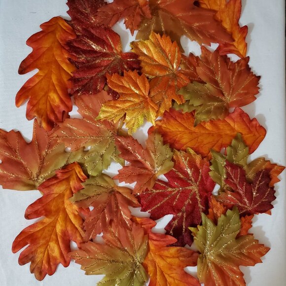 Fall / Autumn Fabric Maple & Oak Leaves with Glitter Highlights – Bag of (24) - Picture 3 of 6